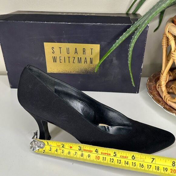VTG Stuart Weitzman Lorraine Black Peau de Soie Pumps 7.5 AA Kitten Heels Spain - Picture 13 of 15